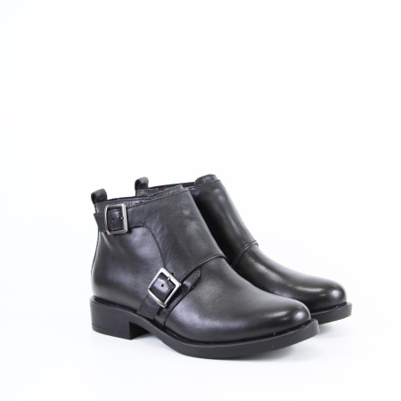 Ботинки - монки чёрные из кожи S.OLIVER